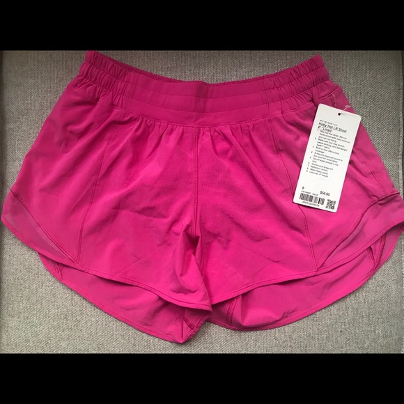 NWT Lululemon Hotty Hot LR Short 4" Sonic Pink - Picture 5 of 5
